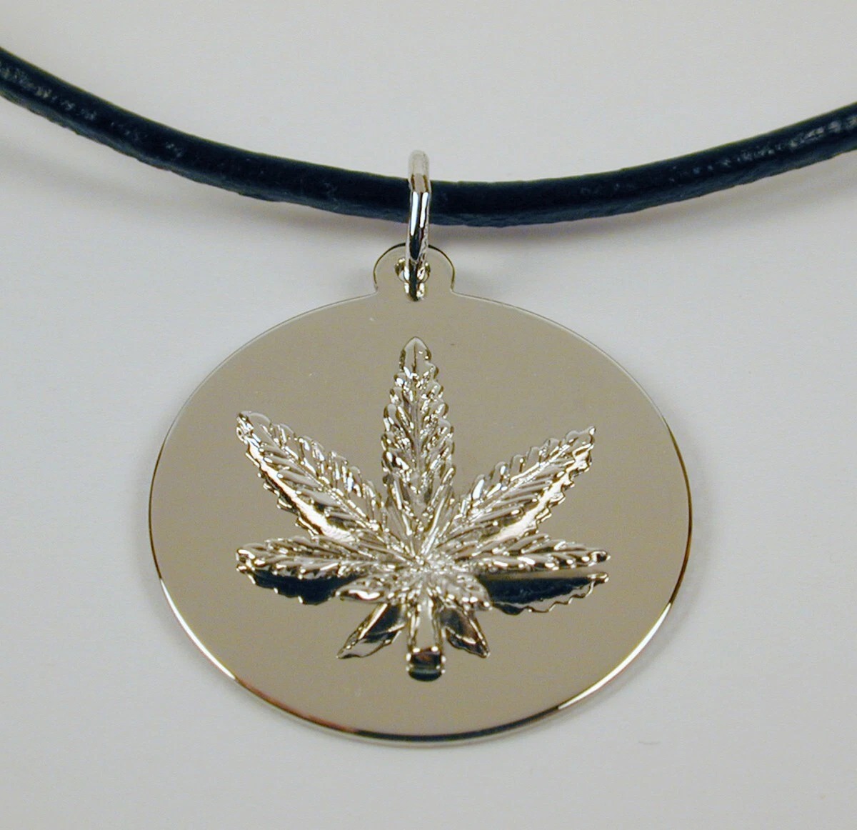 Sterling Silver Marijuana Leaf Pendant with Leather Necklace - Image 2